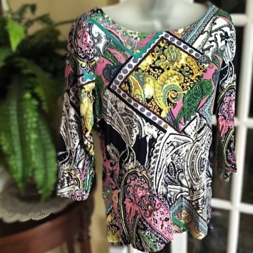 Adorable Ralph Lauren 3/4 Sleeve Top M